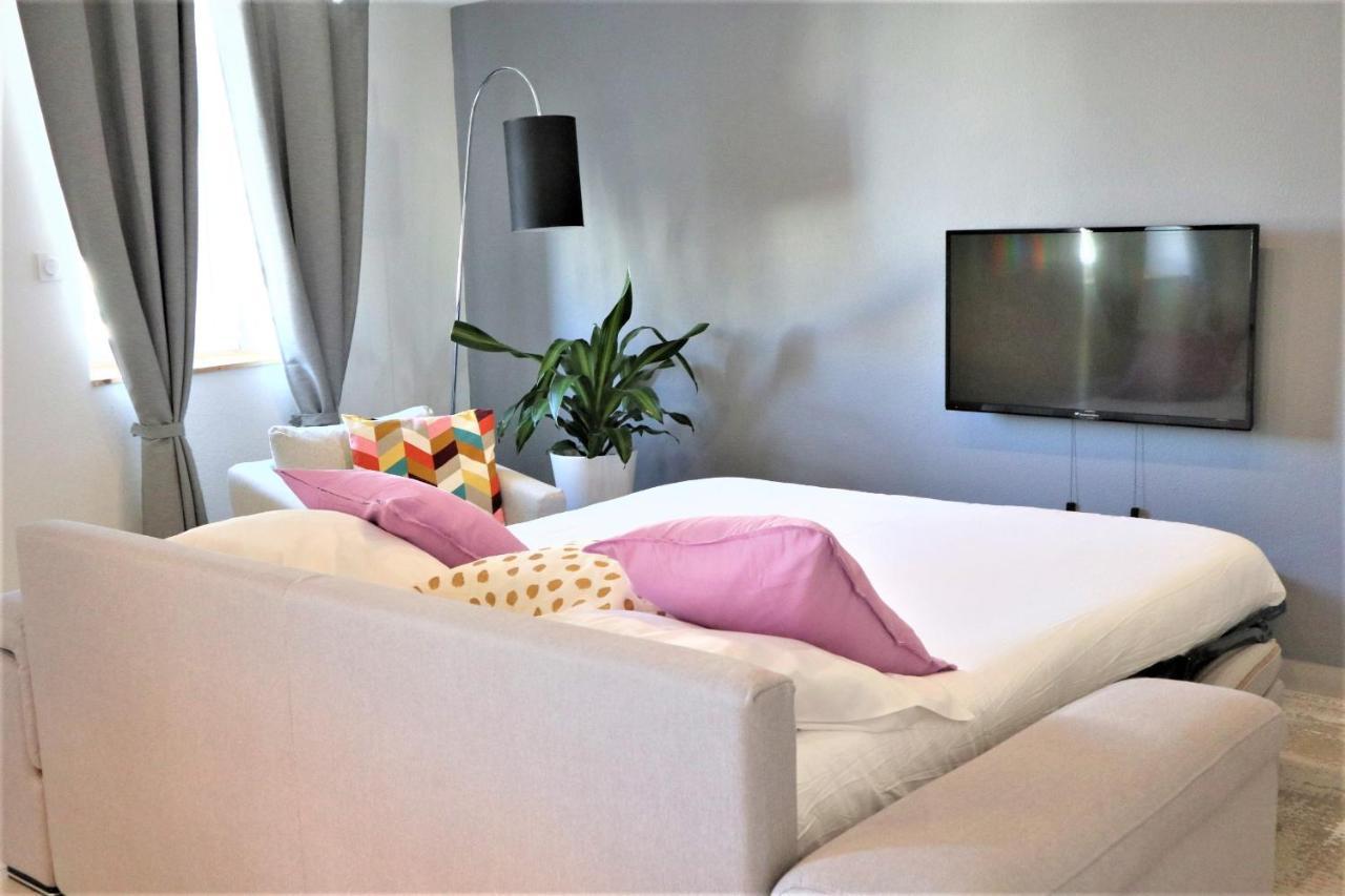 5 Mn Zenith Grande Halle Auvergne,Pied De Gergovie,Garage,Netflix Romagnat Εξωτερικό φωτογραφία