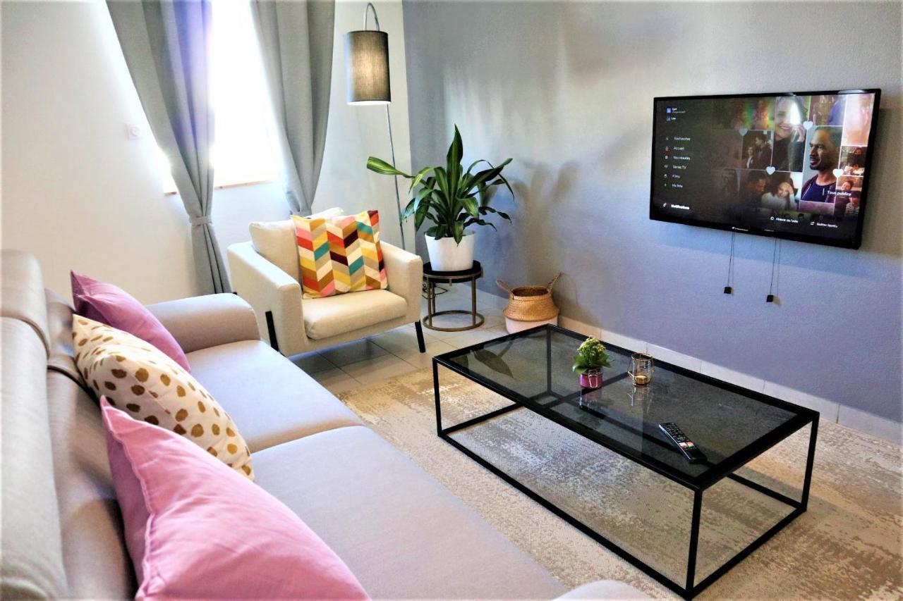 5 Mn Zenith Grande Halle Auvergne,Pied De Gergovie,Garage,Netflix Romagnat Εξωτερικό φωτογραφία